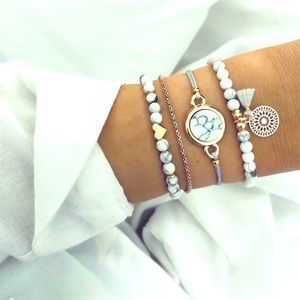 Beautiful Bracelet Set 💗